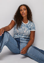 Load image into Gallery viewer, Quinn Tee