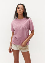 Load image into Gallery viewer, Billie Tee