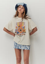 Load image into Gallery viewer, Throwback Tee