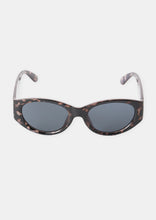 Load image into Gallery viewer, Chloe Sunglasses