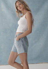 Load image into Gallery viewer, Classic Denim Shorts