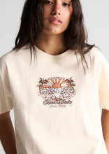 Load image into Gallery viewer, Throwback Tee