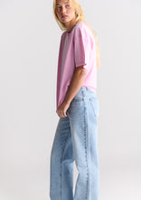Load image into Gallery viewer, Basic Lenny Tee
