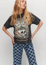 Load image into Gallery viewer, Free Your Mind Billie Tee