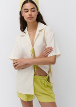 Load image into Gallery viewer, Bahama Tie Shirt