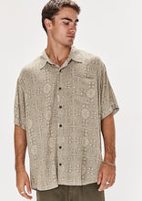 Load image into Gallery viewer, Shapers Shirt
