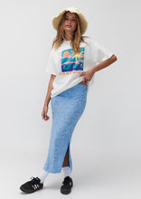 Load image into Gallery viewer, Throwback Tee