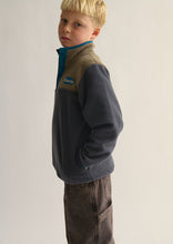 Load image into Gallery viewer, Hiker Henley Crew
