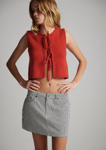 Load image into Gallery viewer, Market Vest
