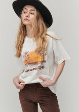 Load image into Gallery viewer, Throwback Tee