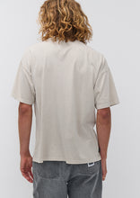 Load image into Gallery viewer, Chopped Maui Tee
