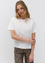 Load image into Gallery viewer, Billie Tee