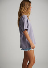 Load image into Gallery viewer, Throwback Tee