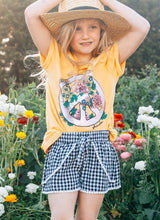 Load image into Gallery viewer, Pom Pom Shorts