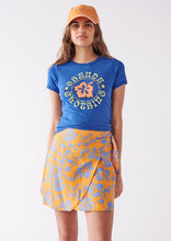 Load image into Gallery viewer, Quinn Tee
