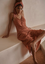 Load image into Gallery viewer, Prue Midi Dress