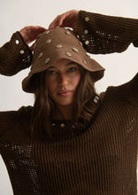 Load image into Gallery viewer, Cowrie Hat