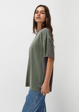 Load image into Gallery viewer, Basic Dad Tee