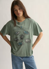 Load image into Gallery viewer, Thrift Tee