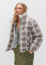 Load image into Gallery viewer, Classic Puffer Jacket