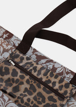 Load image into Gallery viewer, Oversized Swim Beach Bag