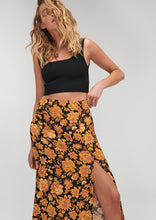 Load image into Gallery viewer, Slink Skirt