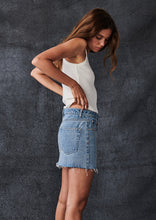Load image into Gallery viewer, Isabella Singlet