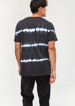 Load image into Gallery viewer, Vintage Tee