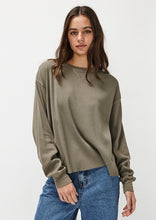Load image into Gallery viewer, Basic Baddie Long Sleeve