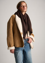 Load image into Gallery viewer, Snug Scarf