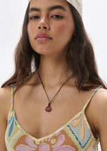 Load image into Gallery viewer, Resin Shell Necklace