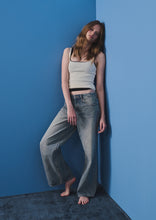 Load image into Gallery viewer, Baggy Low Rise Jeans