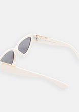 Load image into Gallery viewer, Kylie Sunglasses