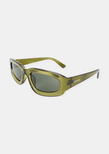 Load image into Gallery viewer, Charli Sunglasses