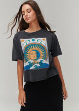 Load image into Gallery viewer, Ocean Sun Bibs Tee