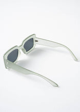 Load image into Gallery viewer, Abbey Sunglasses