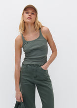 Load image into Gallery viewer, Marley Singlet