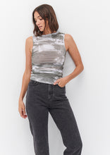 Load image into Gallery viewer, Mika Jeans
