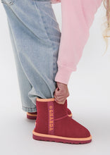 Load image into Gallery viewer, Cosy Boots