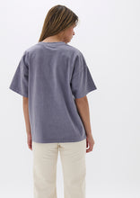 Load image into Gallery viewer, Throwback Tee