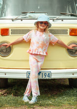 Load image into Gallery viewer, Rosa Flares