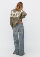 Load image into Gallery viewer, Surf Yang Knit