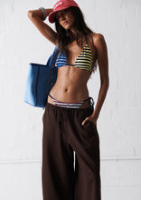 Load image into Gallery viewer, Cropped Noosa Pants
