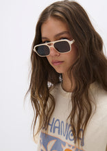 Load image into Gallery viewer, Lola Sunglasses