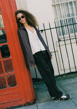 Load image into Gallery viewer, Billie Barrel Jeans