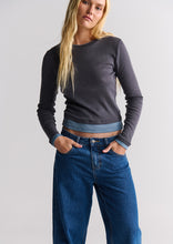 Load image into Gallery viewer, Baggy Low Rise Jeans