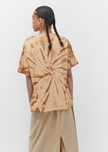 Load image into Gallery viewer, Throwback Tee