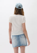 Load image into Gallery viewer, Quinn Tee