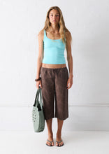 Load image into Gallery viewer, Rumi Capri Pants