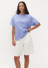 Load image into Gallery viewer, Basic Throwback Tee